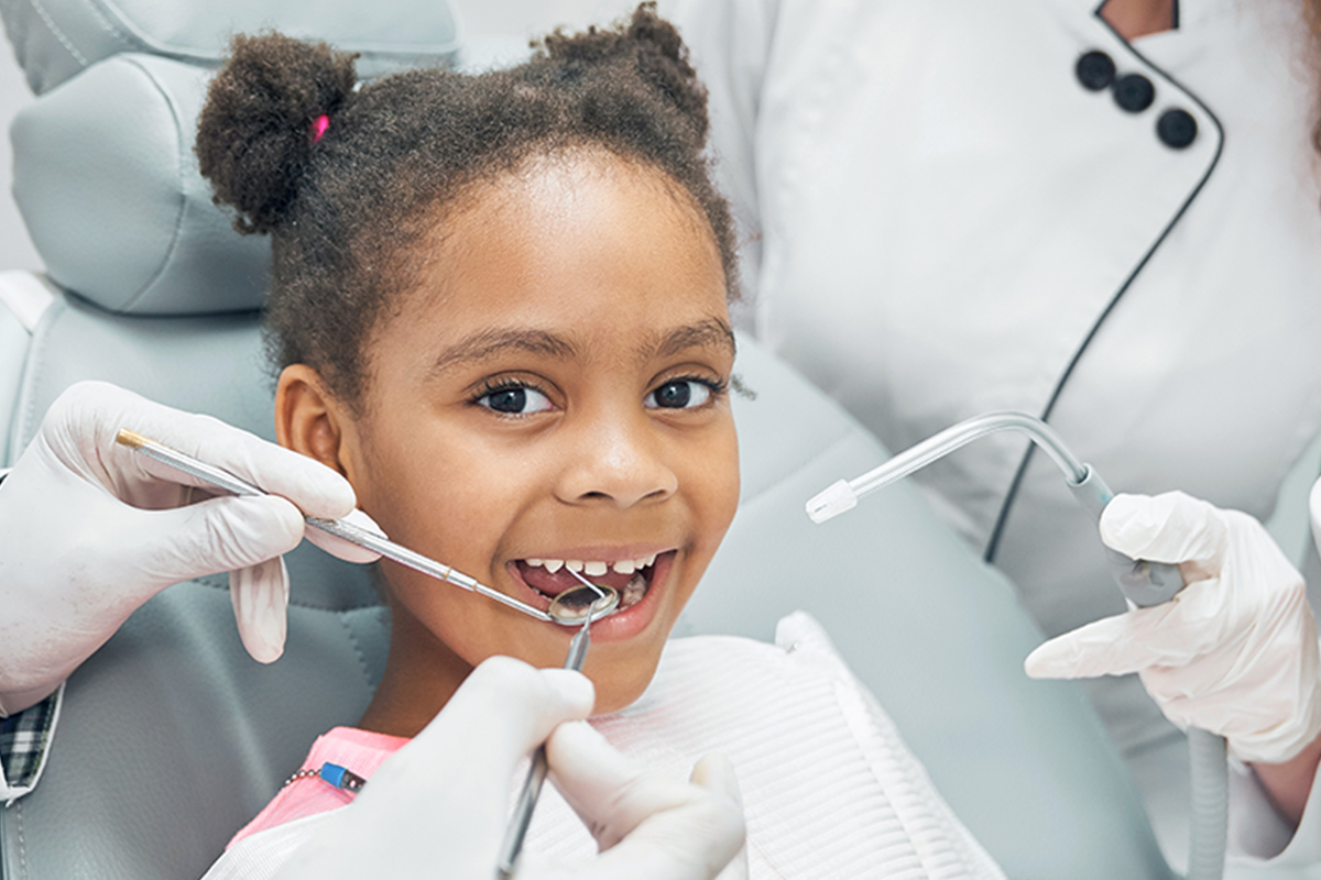 Cosmodent Candelaria - Clínica Dental en Tenerife | Ortodoncia interceptiva vs correctiva: diferencias clave